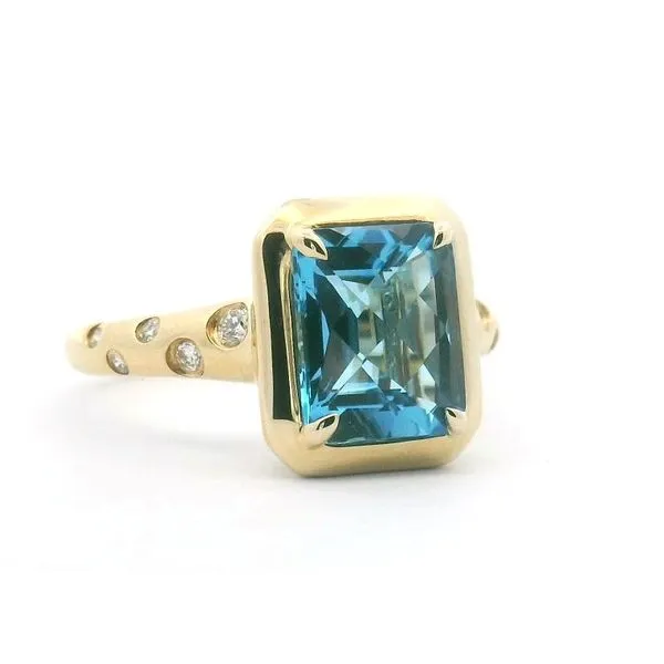 14Kt Yg 2.67Ct Blue Topaz & .11Ctw Diamond Ring Image 2 Albert's Jewelers Kingsland, GA