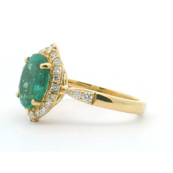2.44ct Oval Emerald & .42ctw Diamond Ring Set in 18kt Yellow Gold Image 3 Albert's Jewelers Kingsland, GA