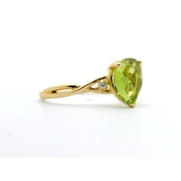 .73Ct Pear Shape Peridot Peridot With .03Ctw Diamond Accented Glimmer Ring Image 2 Albert's Jewelers Kingsland, GA