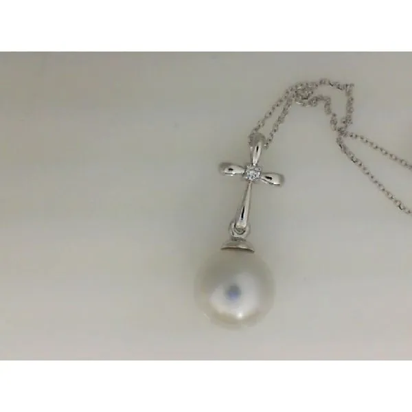 Pearl Pendant Albert's Jewelers Kingsland, GA