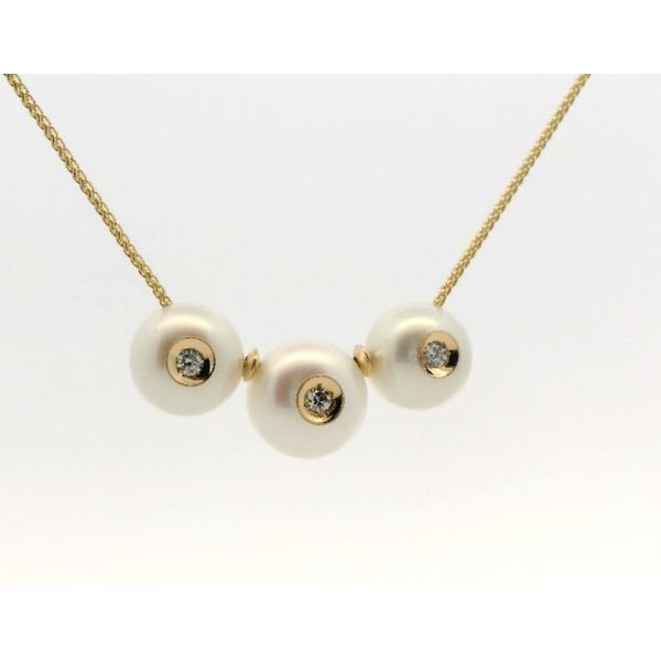 Triple Diamond In A Pearl Necklace On 14Kt Yg Chain Image 2 Albert's Jewelers Kingsland, GA
