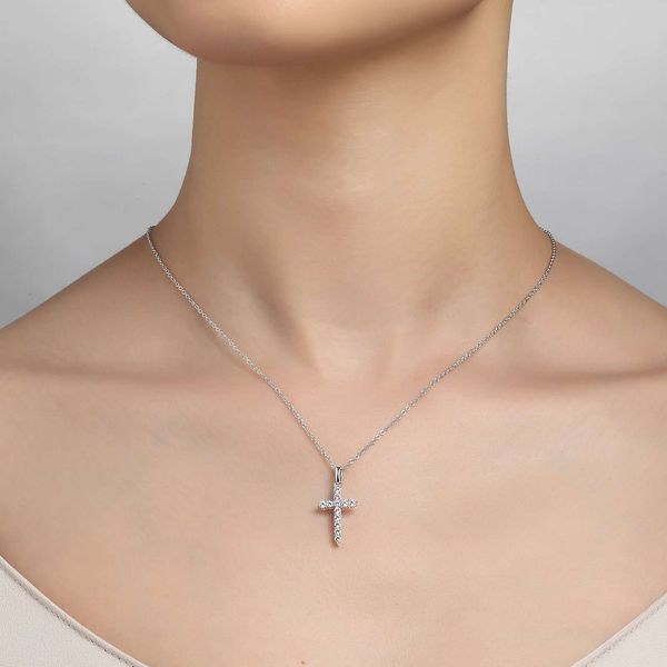 Ss/Plat .0.36 Ctw Lassaire Cross Pendant Necklace Image 2 Albert's Jewelers Kingsland, GA
