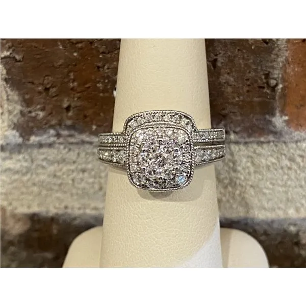 Engagement Ring Allen's Fine Jewelry, Inc. Grenada, MS