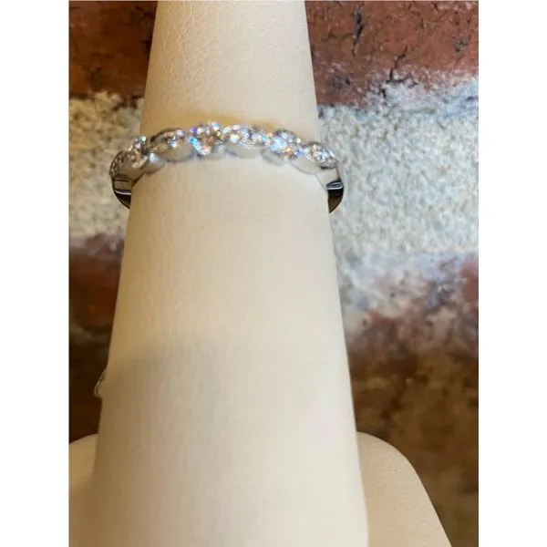 Wedding Band Allen's Fine Jewelry, Inc. Grenada, MS