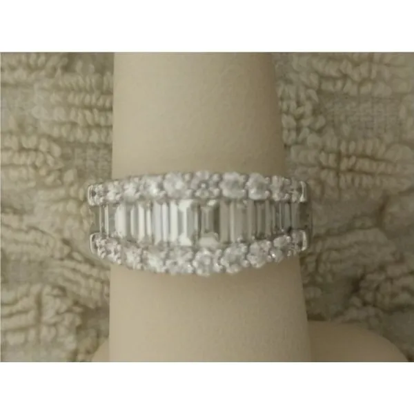 Wedding Band Allen's Fine Jewelry, Inc. Grenada, MS