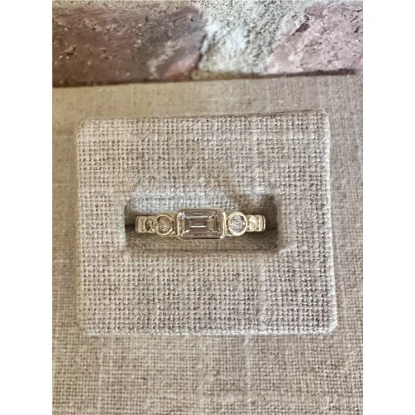 Fashion Ring Allen's Fine Jewelry, Inc. Grenada, MS