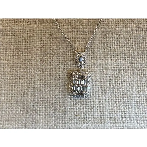 Pendant Allen's Fine Jewelry, Inc. Grenada, MS