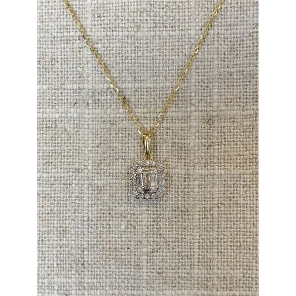Pendant Allen's Fine Jewelry, Inc. Grenada, MS
