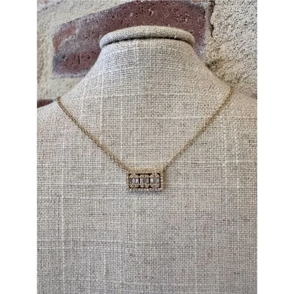 Necklace Allen's Fine Jewelry, Inc. Grenada, MS