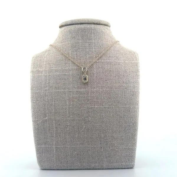 Necklace Allen's Fine Jewelry, Inc. Grenada, MS