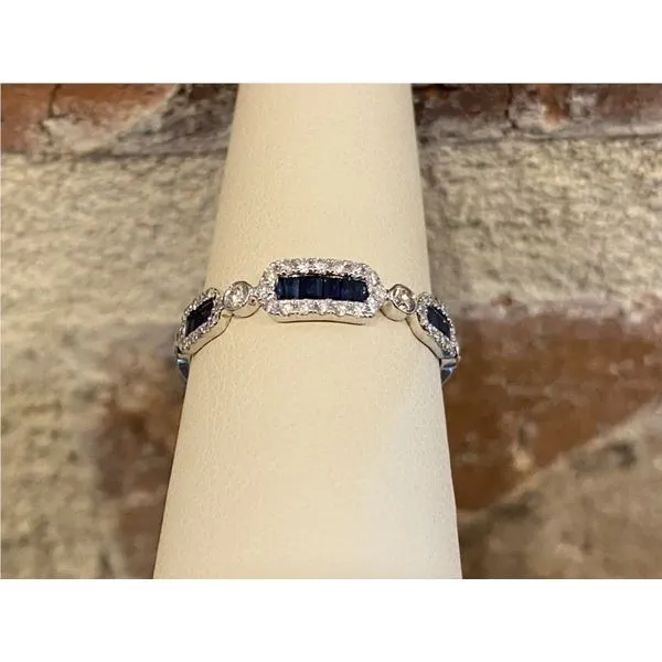 Fashion Ring Allen's Fine Jewelry, Inc. Grenada, MS