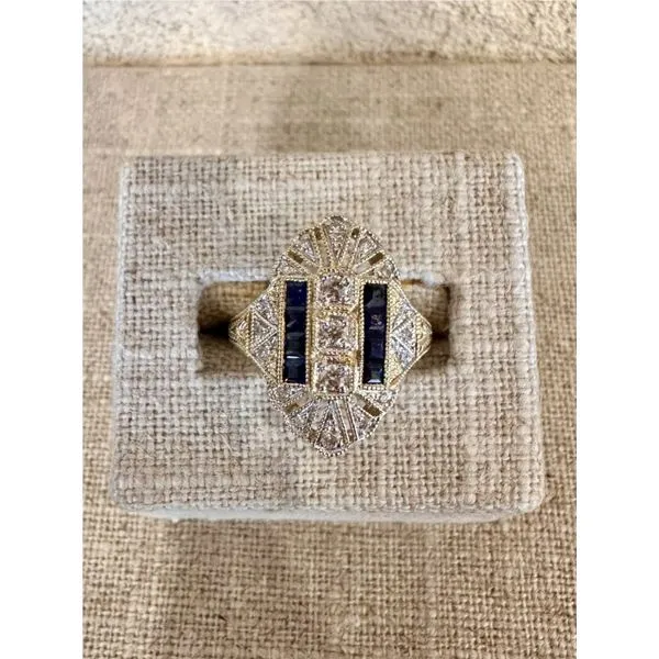 Fashion Ring Allen's Fine Jewelry, Inc. Grenada, MS