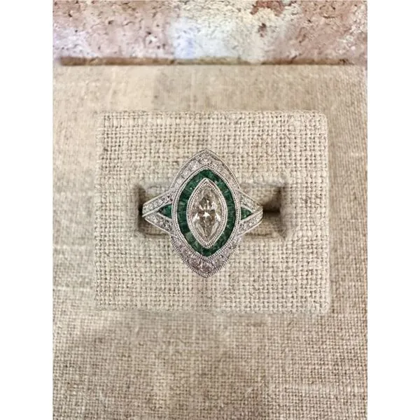 Fashion Ring Allen's Fine Jewelry, Inc. Grenada, MS