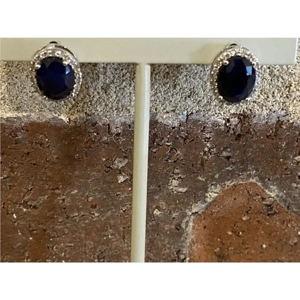 Earrings Allen's Fine Jewelry, Inc. Grenada, MS