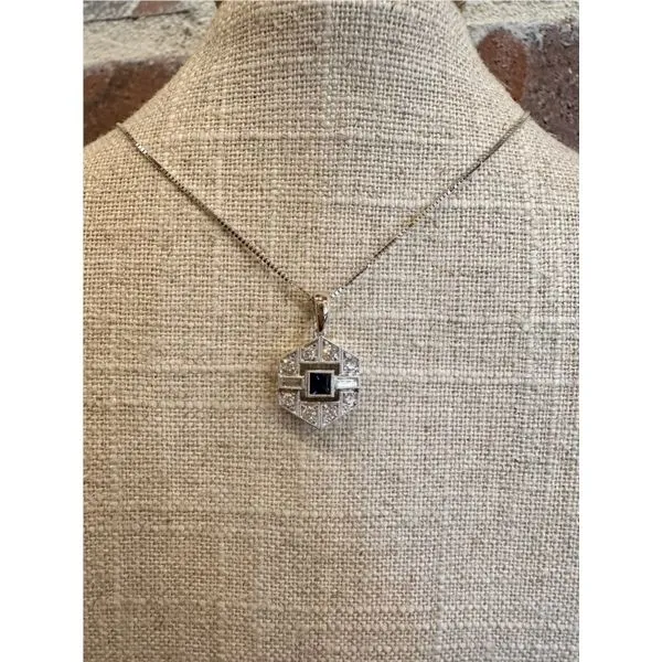 Pendants Allen's Fine Jewelry, Inc. Grenada, MS