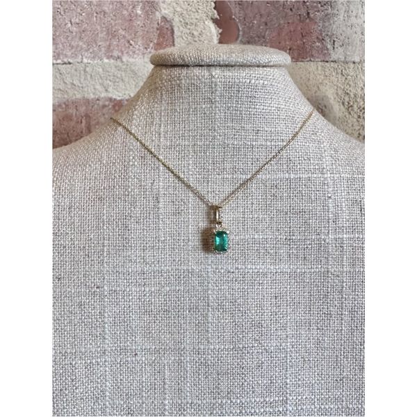 Pendants Allen's Fine Jewelry, Inc. Grenada, MS