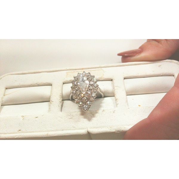 Women's Fashion Rings Amos Jewelry Wray, CO