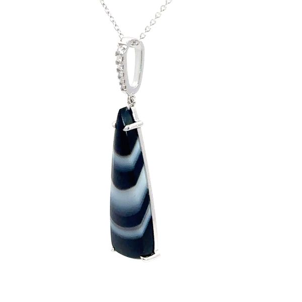 Gemstone Pendant Image 3 Anthony Jewelers Palmyra, NJ