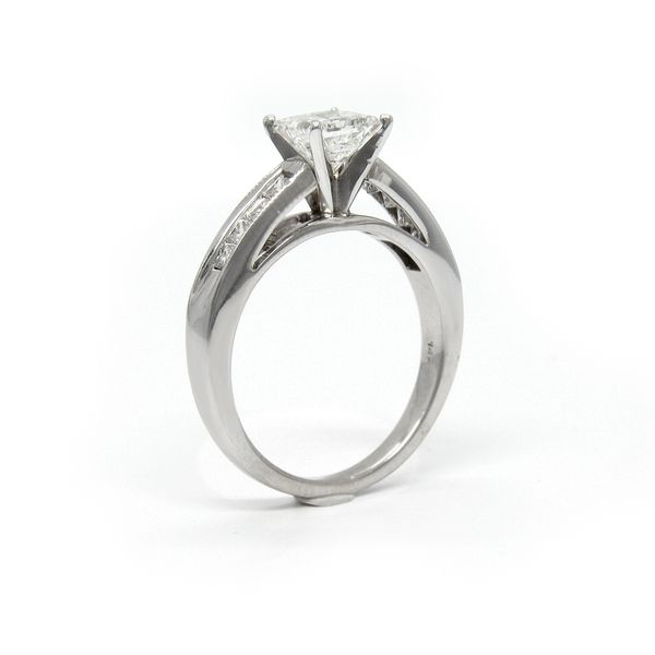 White Gold Diamond Engagement Ring Image 3 Arezzo Jewelers Elmwood Park, IL