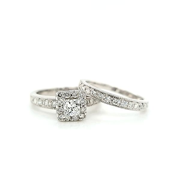 Princess Cut Halo Diamond Engagement Ring and Matching Wedding Band Set, 1.25cts TW Image 2 Arezzo Jewelers Elmwood Park, IL