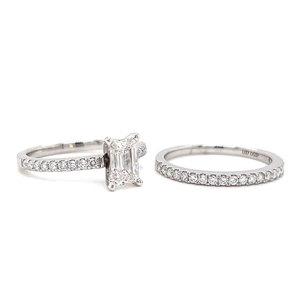 Lab Grown 1ct Emerald Diamond Engagement Ring Set Image 4 Arezzo Jewelers Elmwood Park, IL