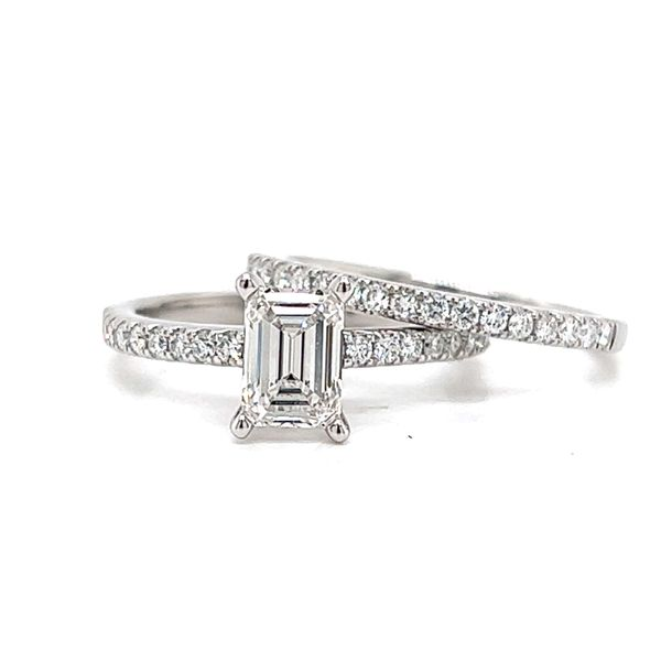 Lab Grown 1ct Emerald Diamond Engagement Ring Set Arezzo Jewelers Elmwood Park, IL