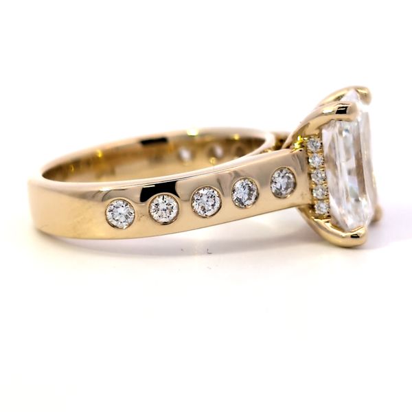 3.27ct GIA Certified Lab Grown Radiant Cut Diamond Engagement Ring in 14K Yellow Gold Image 3 Arezzo Jewelers Elmwood Park, IL