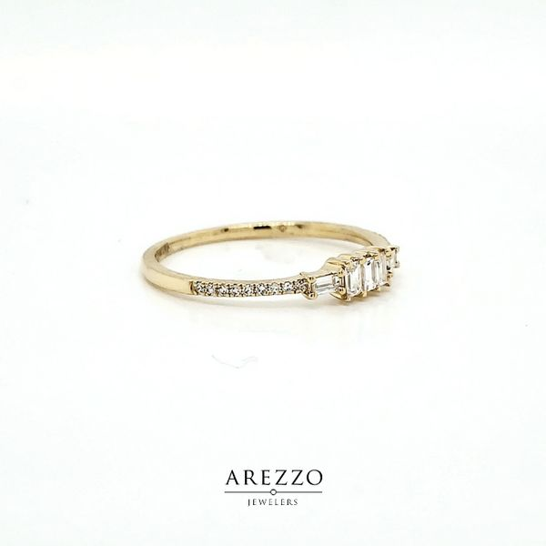 14k Yellow Gold Baguette and Round Diamond Ring Image 2 Arezzo Jewelers Elmwood Park, IL