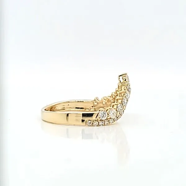 14k Yellow Gold Chevron Contoured Diamond Band Image 3 Arezzo Jewelers Elmwood Park, IL
