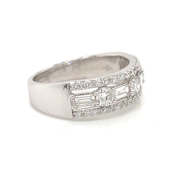18k White Gold Round and Baguette Diamond Ring Image 2 Arezzo Jewelers Elmwood Park, IL