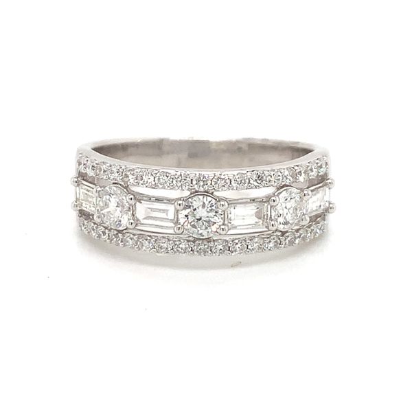 18k White Gold Round and Baguette Diamond Ring Arezzo Jewelers Elmwood Park, IL