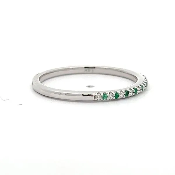 Alternating Pave Emerald and Diamond Band Image 4 Arezzo Jewelers Elmwood Park, IL