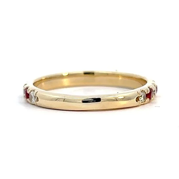 14K Yellow Gold Diamond and Ruby Wedding/Anniversary Band Image 4 Arezzo Jewelers Elmwood Park, IL