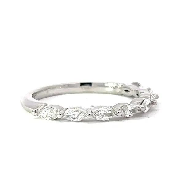 Lab Grown Diamond Band Image 2 Arezzo Jewelers Elmwood Park, IL