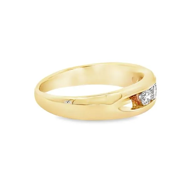14K Yellow Gold Men's Diamond Wedding Band Image 3 Arezzo Jewelers Elmwood Park, IL