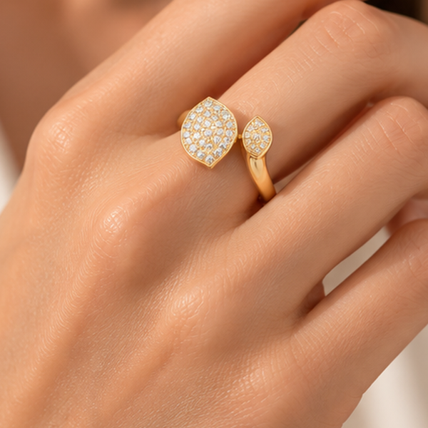 18K Yellow Gold Natural Diamond Pavé Bypass Leaf Ring | Savoia Italy Image 4 Arezzo Jewelers Elmwood Park, IL