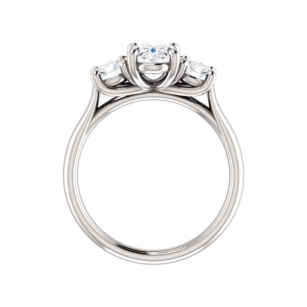 Round Shape 3-Stone Engagement Ring Image 2 Arezzo Jewelers Elmwood Park, IL