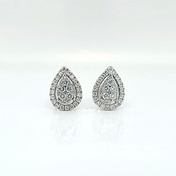 18k White Gold Pear Halo Cluster Diamond Stud Earrings Arezzo Jewelers Elmwood Park, IL