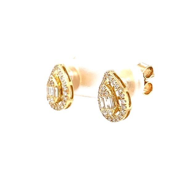 18k Yellow Gold Pear Halo Diamond Stud Earrings Image 2 Arezzo Jewelers Elmwood Park, IL