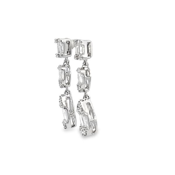 18K White Gold Dangle Diamond Earrings Image 2 Arezzo Jewelers Elmwood Park, IL