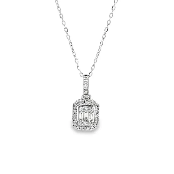 18k White Gold Diamond Halo Emerald Cluster Design Pendant similar item image