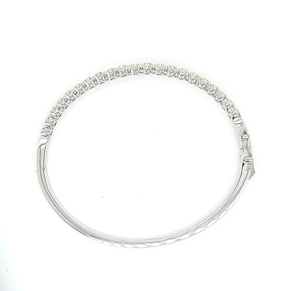 3.03cts White Gold Round Diamond Bangle Bracelet Image 4 Arezzo Jewelers Elmwood Park, IL
