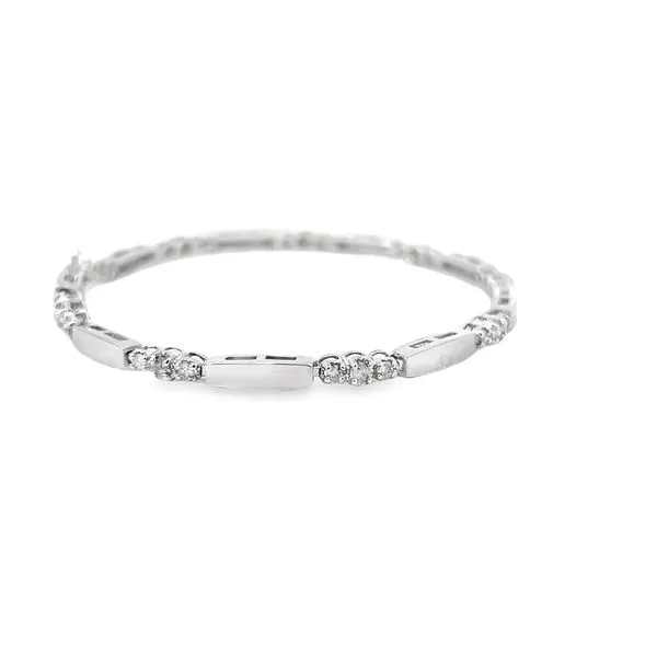 14K White Gold Natural Diamond Bracelet Image 4 Arezzo Jewelers Elmwood Park, IL