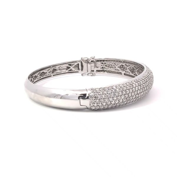 SAVOIA 18K White Gold 7.90ct Pave Diamond Bangle Bracelet Image 3 Arezzo Jewelers Elmwood Park, IL