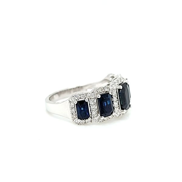 14k White Gold Sapphire Ring with Diamond Halo Image 2 Arezzo Jewelers Elmwood Park, IL