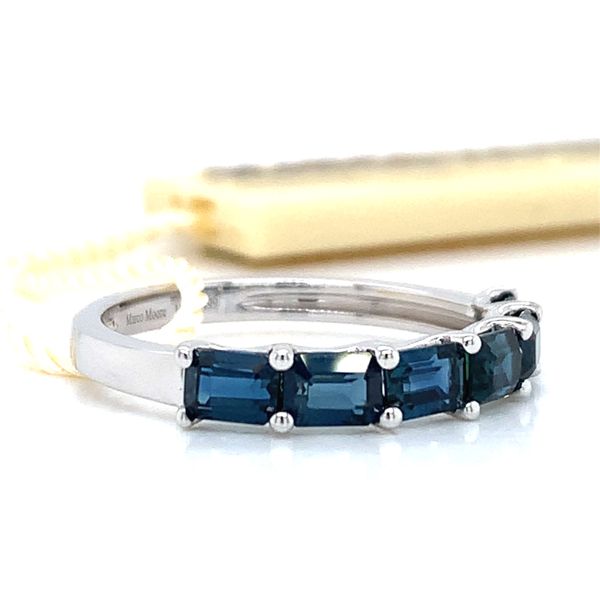 18k White Gold Stackable Sapphire Ring Image 3 Arezzo Jewelers Elmwood Park, IL