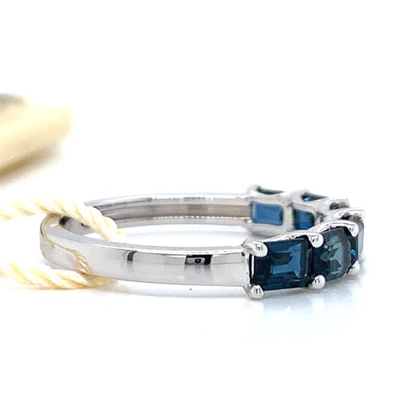 18k White Gold Stackable Sapphire Ring Image 4 Arezzo Jewelers Elmwood Park, IL