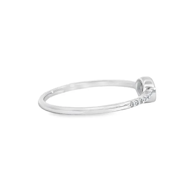 14k White Gold Oval Sapphire and Diamond Ring Image 4 Arezzo Jewelers Elmwood Park, IL