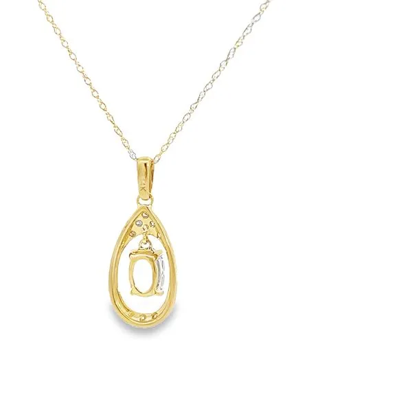 14k Yellow Gold Lavender Quartz and Diamond Pendant Image 3 Arezzo Jewelers Elmwood Park, IL