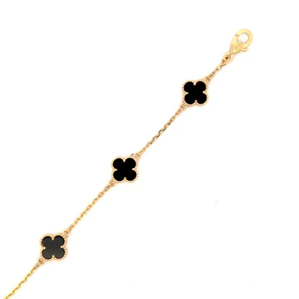 Black Onyx Alhambra Bracelet – 18K Yellow Gold Image 2 Arezzo Jewelers Elmwood Park, IL